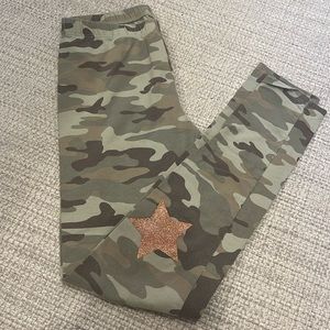 Gap Camo leggings